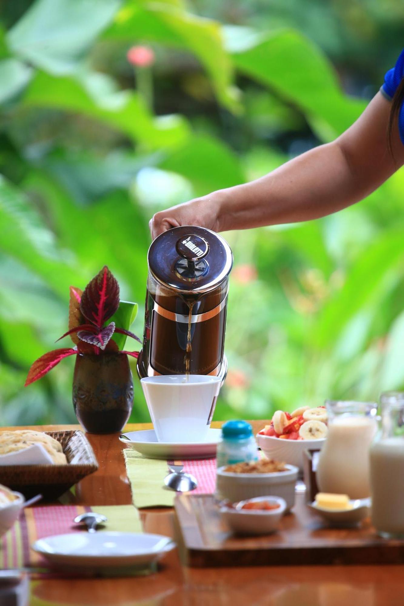 Sueno Rio Celeste Boutique B&B Bijagua Luaran gambar