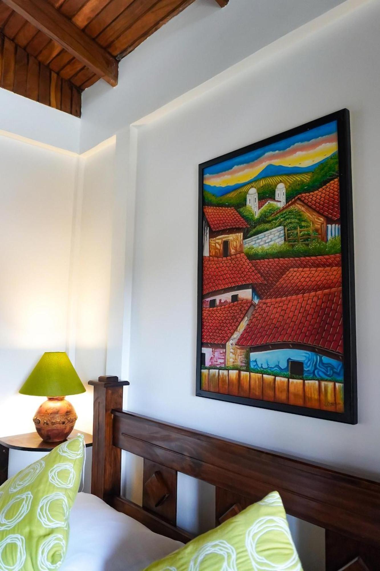 Sueno Rio Celeste Boutique B&B Bijagua Luaran gambar