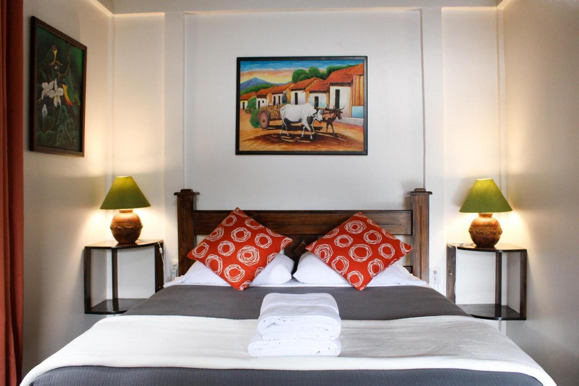 Sueno Rio Celeste Boutique B&B Bijagua Luaran gambar